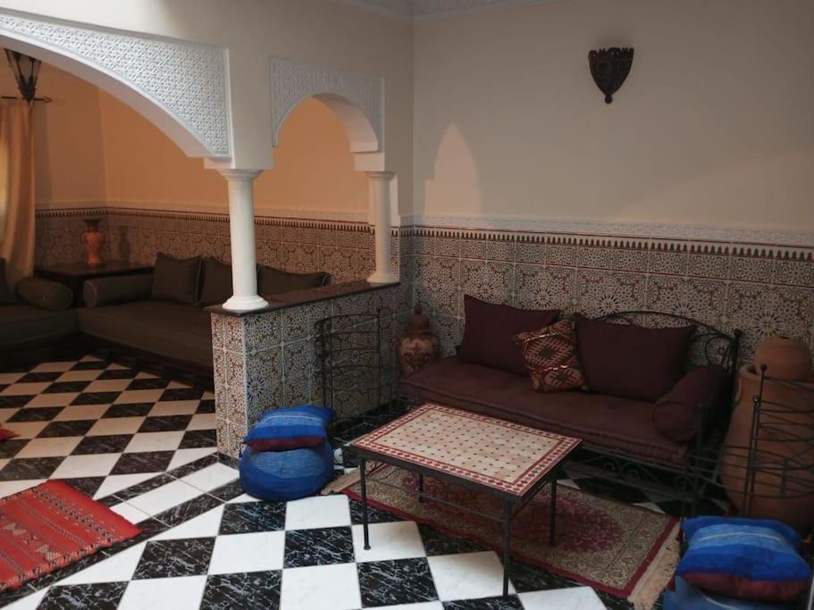 Duplex Style Riad Residence Avec Piscines マラケシュ エクステリア 写真