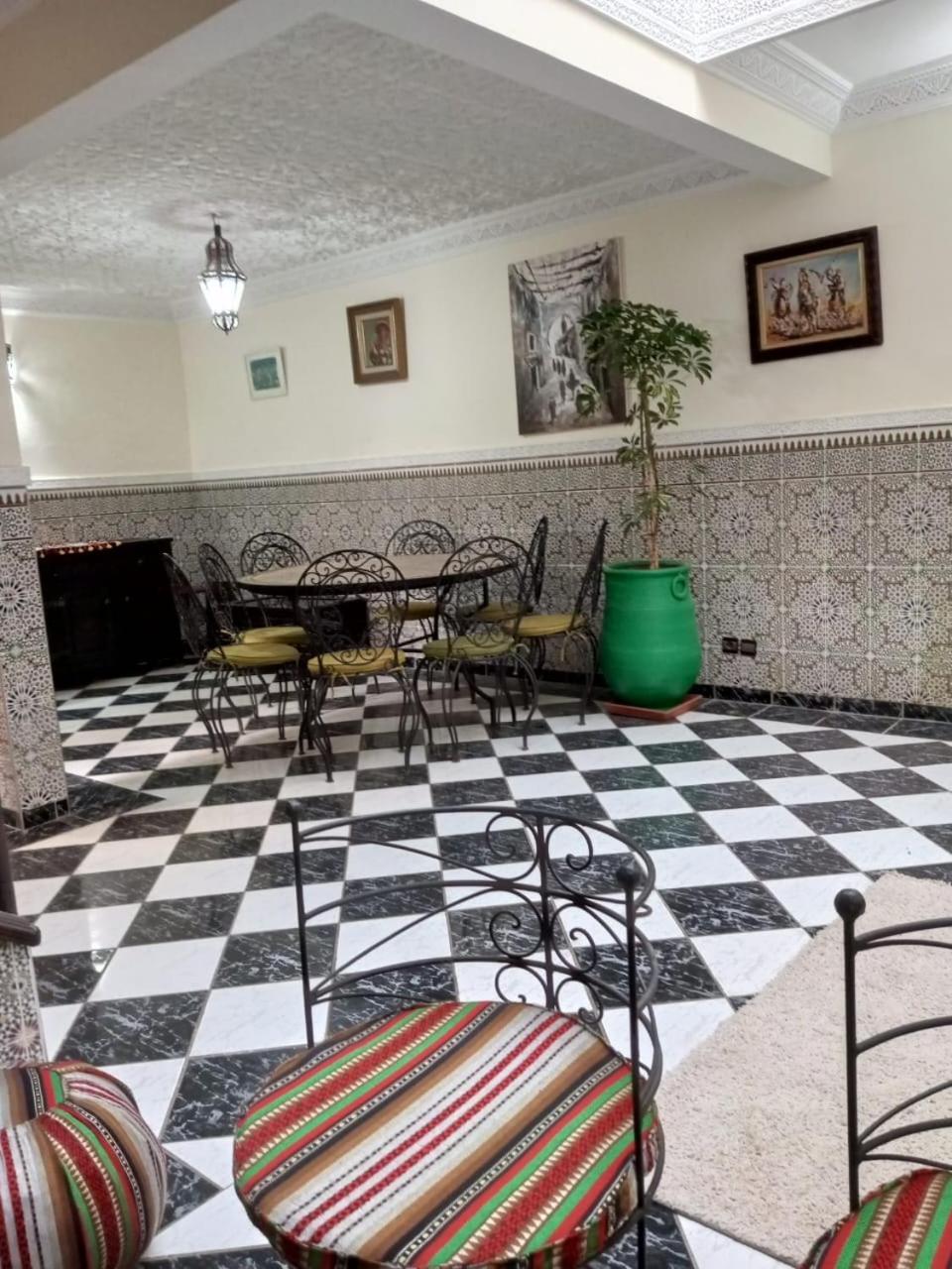 Duplex Style Riad Residence Avec Piscines マラケシュ エクステリア 写真