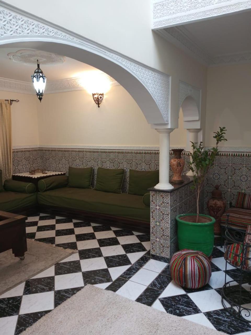 Duplex Style Riad Residence Avec Piscines マラケシュ エクステリア 写真