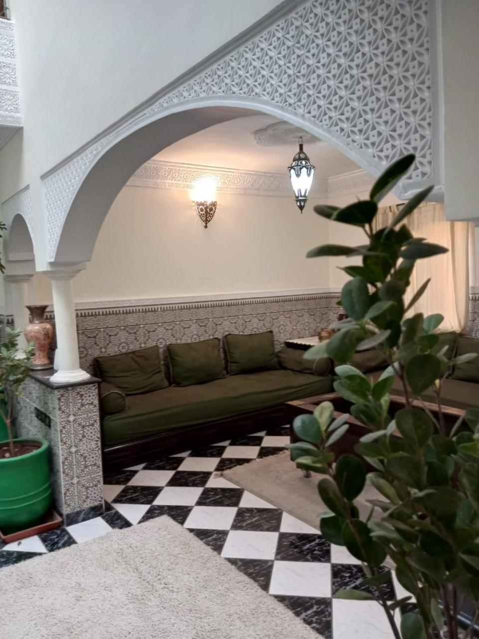 Duplex Style Riad Residence Avec Piscines マラケシュ エクステリア 写真